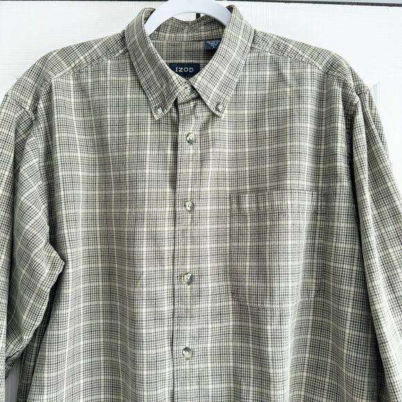 IZOD Button Down Shirt Mens Size L Beige Green Plaid Long Sleeve Classic Fit - Picture 2 of 8